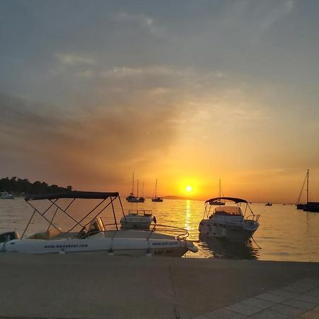 Apartment Adrijana نوفاليا المظهر الخارجي الصورة