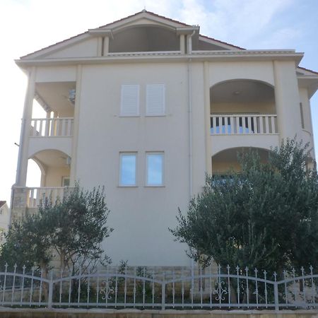 Apartment Adrijana نوفاليا المظهر الخارجي الصورة