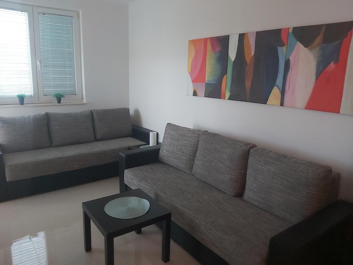 Apartment Adrijana نوفاليا المظهر الخارجي الصورة